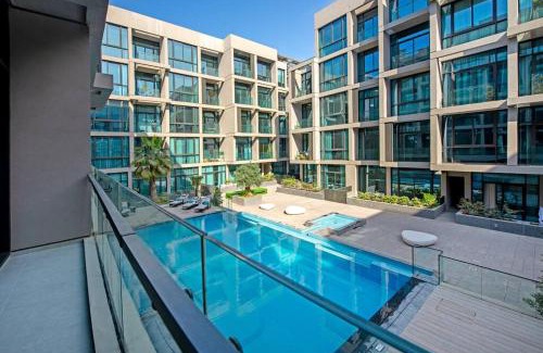 Jumeirah Village Circle Apartment | Fantastic Studio resort style facilities - OFFER
