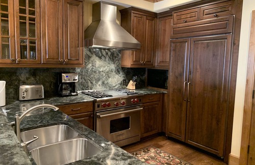 Vail Condo | Fantastic Vail Village Location-Luxurious, Spacious & Elegant Condo