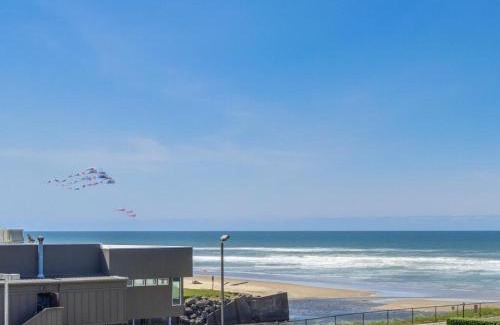 Lincoln City House | Far View