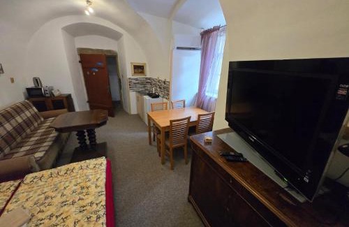 Choustnikovo Hradiste House | Fara Choustníkovo Hradiště