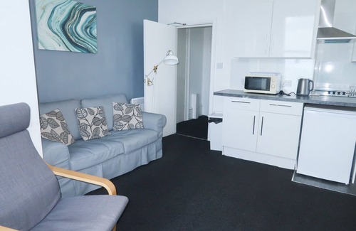 Bridlington Old Town Apartment | Farina No2, Sea view apartment sleeping 4 guests