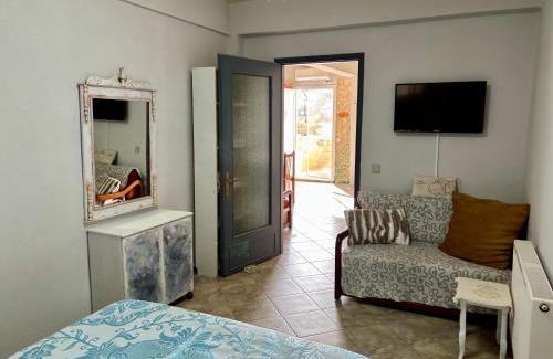 Kallikratia Villa | Farm Villa