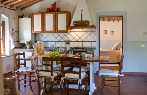 Peccioli Other | Farmhouse apartment (Margherita 4+2) Volterra area, San Gimignano, Pisa