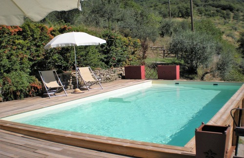 Cortona Apartment | Farmhouse in Cortona with pool