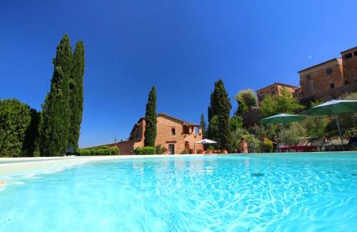 Vergelle House | Farmhouse in Montalcino with Pool and Garden