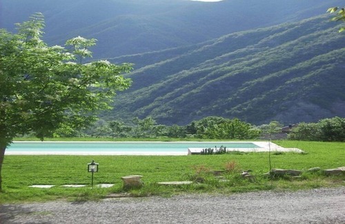 Lizzano in Belvedere House | Farmhouse in Imola with Pool & Waterfalls Nearby
