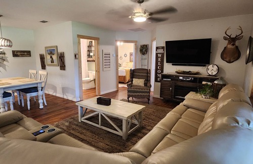 LaBelle Other | Farmhouse on 5 acres just outside of town. Country roads, beaches, or hiking.