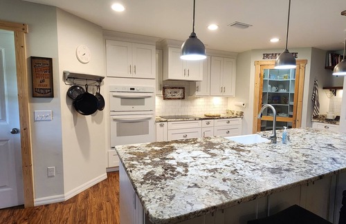 LaBelle Other | Farmhouse on 5 acres just outside of town. Country roads, beaches, or hiking.