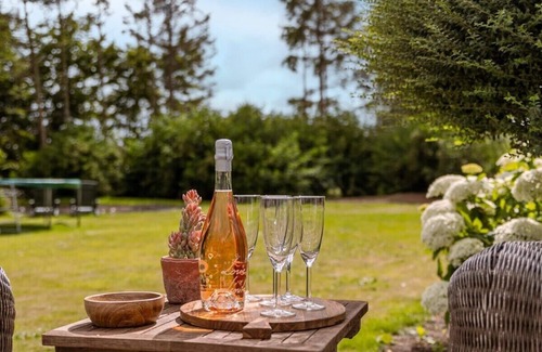 Beernem Villa | Farmhouse with garden and picturesque surroundings