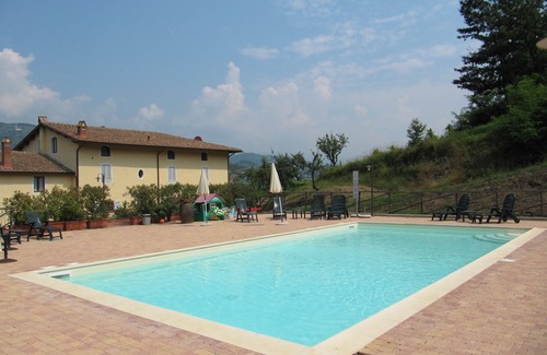 Serravalle Pistoiese House | Farmhouses with private pool