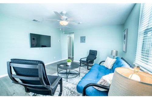 Near East Side House | Fascinating 1BR1 BA Near Festive DT and Riverwalk