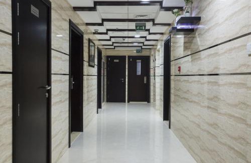 Al Barsha 1 House | Fashion Partition Room Near Mall of The Emirates