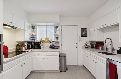 Fort Worth House | Fashionable TCU Walkable 2BD Home Away From Home!