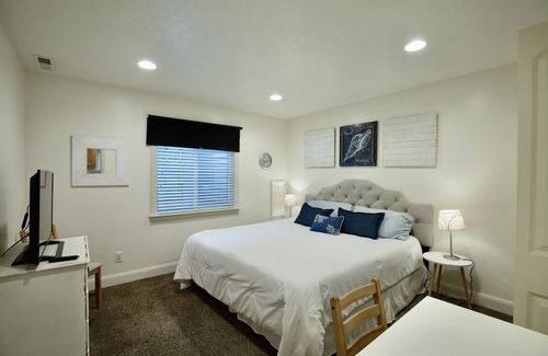 Pleasant View Apartment | Fast Wifi,pets,private Entrance,3 Mins to BYU