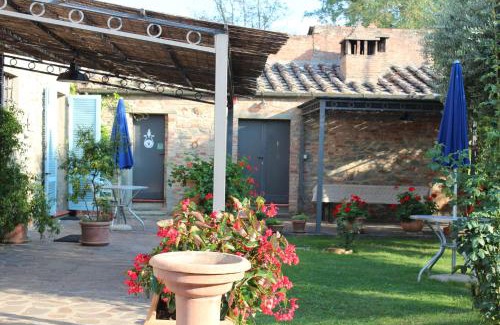 Fratticciola House | Fattoria Le Giare Agriturismo