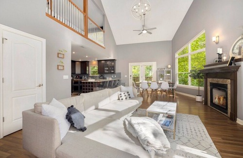 Fayetteville House | Fayettevilla - 3 min to the U of A and Bike Trails