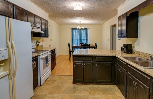 Westover House | Fayetteville Vacation Rental w/Yard!