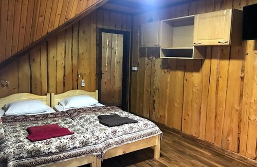 Tatariv Hotel | Fayniy Motel