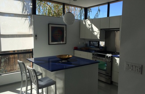 Grant - Glenn Apartment | Featured in Sunset Magazine, Copper House is one of a kind