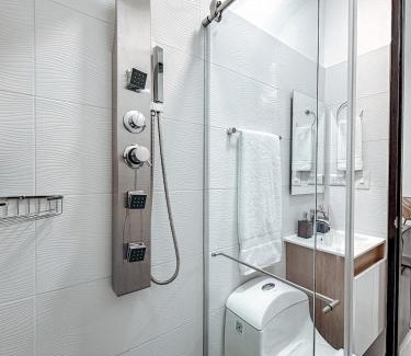Bucaramanga Apartment | Fee4Me Contemporary Cosy flat