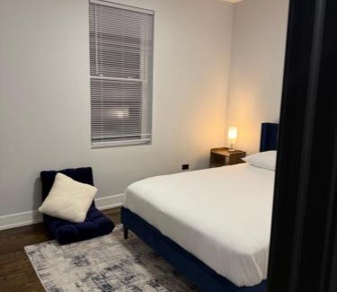Albany Park House | Feel at home