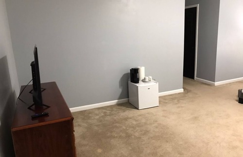 Lawrenceville House | Feel AT Home