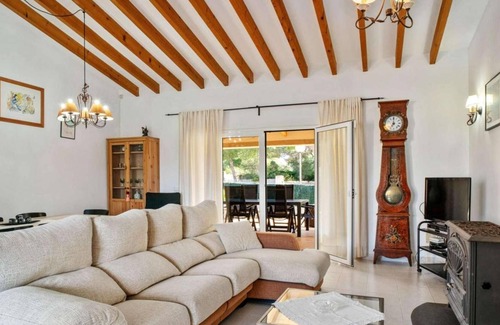 Sa Rapita Villa | Feel-good finca with salt water pool