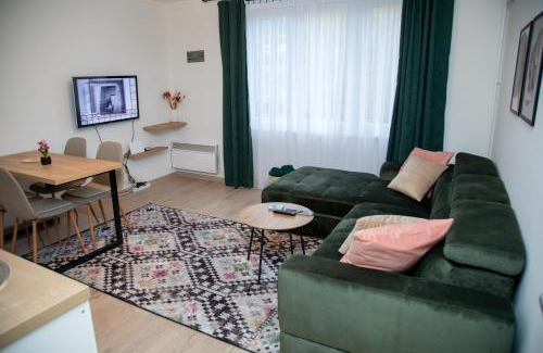 Novo Sarajevo Apartment | Feel@Home