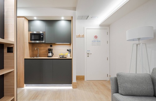 Guindalera Apartment | Feelathome Ventas Suites