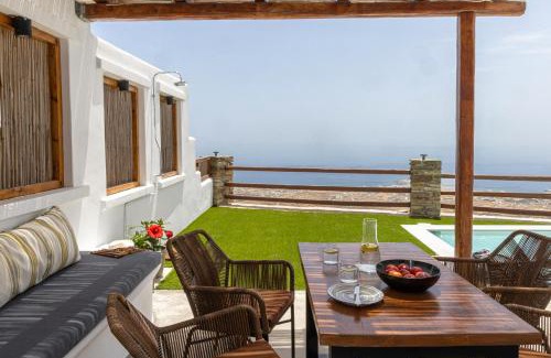 Tinos Town House | Felicia Exclusive Villa - Private Pool
