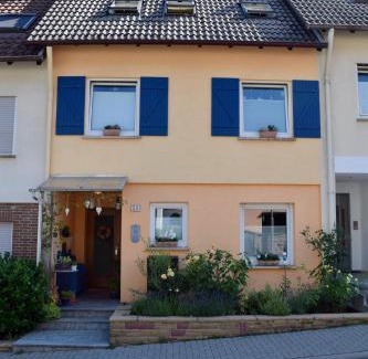 Neustadt an der Weinstrasse Apartment | Ferienwohnung Ruth