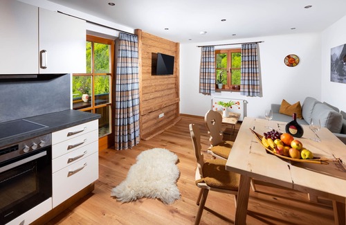 Ramsau bei Berchtesgaden Apartment | Ferienwohnung Kühroint, 1-2 Personen, 65 qm, Balkon, Separates Schlafzimmer, Obergeschoss