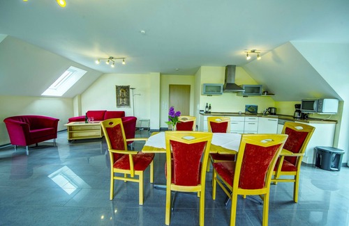 Nehren Apartment | Ferien-Weingut Römerhof -Upper floor