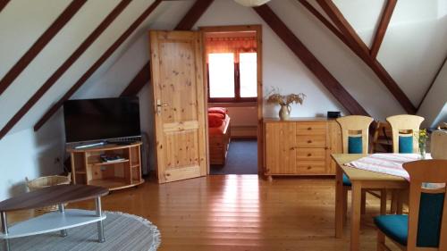 Gross-Sarchen House | Ferienhaus Knappensee