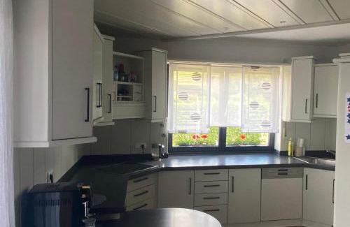 Sulzfeld Apartment | Ferienhaus Meisenglück - Ihr großes und komfortables Ferienhaus in 97633 Sulzfeld-Leinach