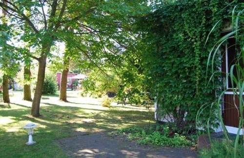 Bodstedt Apartment | Ferienhaus mit Garten am Bodstedter Bodden