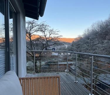 Schleiden House | Ferienhaus Waldbaden im Nationalpark Eifel- am Bach