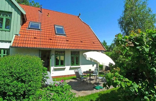Ostseebad Wustrow House | Ferienhaussiedlung Strandperlen Sanddornhof 3d (Typ I)