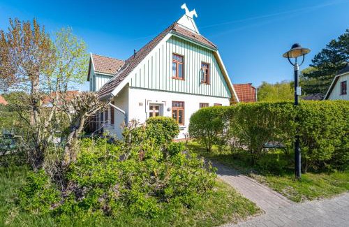 Ostseebad Wustrow House | Ferienhaussiedlung Strandperlen Sanddornhof 2d (Typ I)