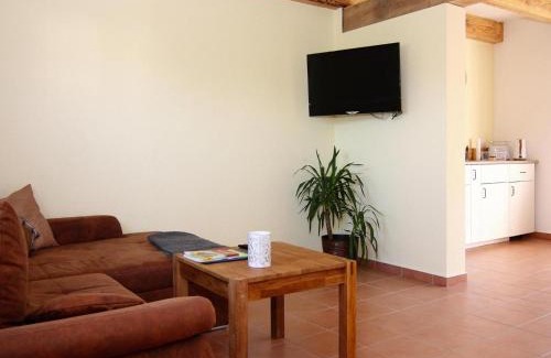 Neuendorf Apartment | Ferienhof Neuendorfkrug, Lütow