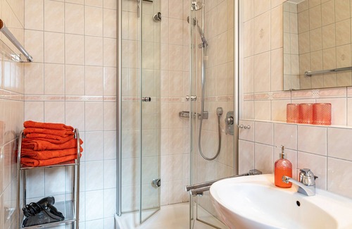 St. Wilhelm Apartment | Ferienwohnung Wiesengrund mit 48 qm, 1 Schlafzimmer für max. 4 Personen