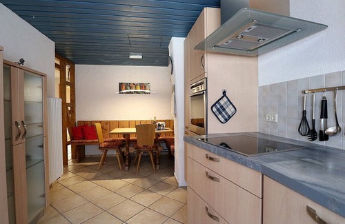 Glottertal Apartment | Ferienwohnung, 80qm, 2 Schlafzimmer, Ostbalkon, max. 4 Personen