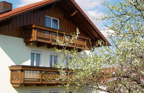 Bad Birnbach Apartment | Ferienwohnung 90qm | Wohnung für Nichtraucher zentral & ruhig gelegen