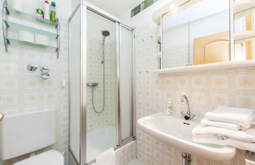 Groissenbach Apartment | Ferienwohnung Allegra
