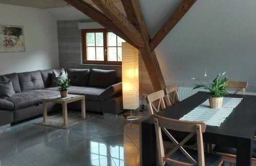 Oppenau Apartment | Ferienwohnung am Moosbächle, 80qm, 2 Schlafzimmer, max. 5 Personen