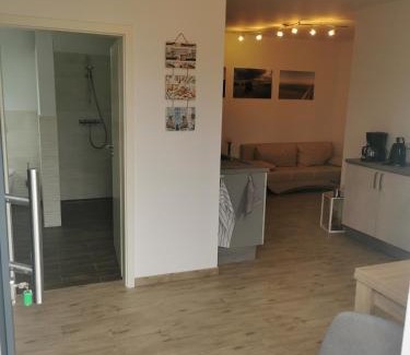 Garz Apartment | Ferienwohnung Am Kleinen Haff