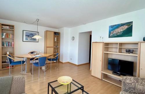Langenargen Apartment | Ferienwohnung Am Mühlkanal - Schön gelegen mit Balkon und Blick ins Grüne