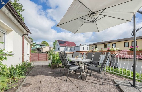 Ahlbeck Apartment | Ferienwohnung Am Park - Familienfreundliche Ferienwohnung für max 6 Gäste, mit Terrasse & 2