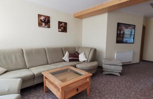 Gossitz Apartment | Ferienwohnung "Am Saalehaken"