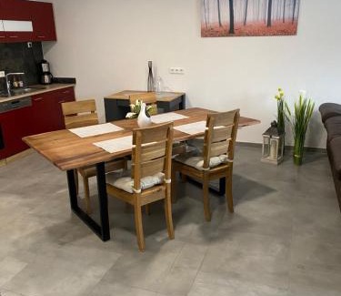 Berggieshubel Apartment | Ferienwohnung an der Reitanlage